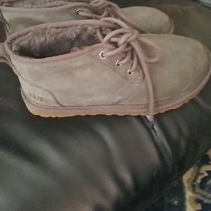 Gray uggs